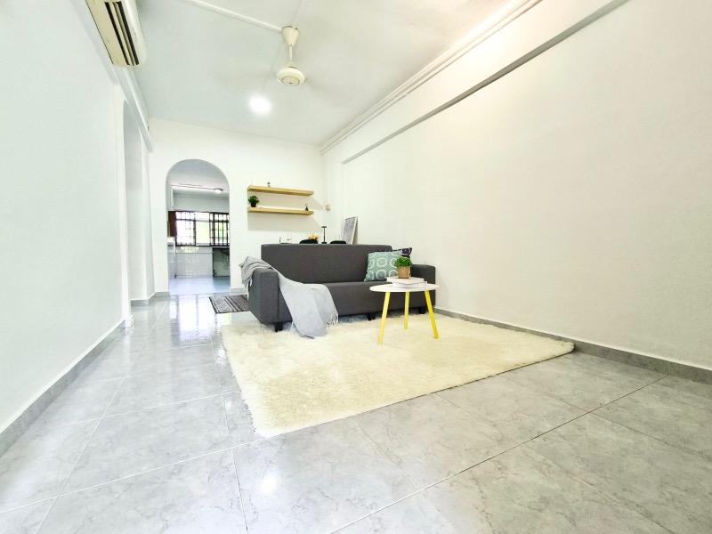 Prop-GPT: HDB Apartment: D20 Ang Mo Kio 468 Ang Mo Kio Avenue 10