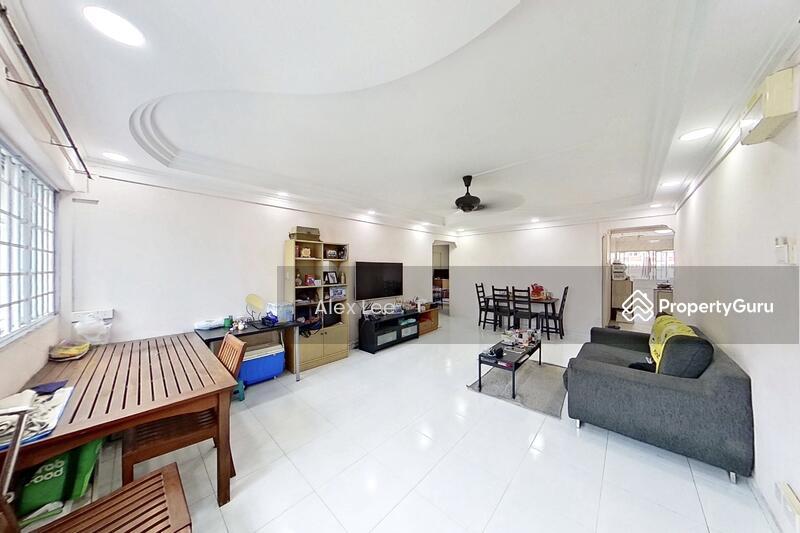 Prop-GPT: HDB Flat: D22 Boon Lay 431 Jurong West Avenue 1