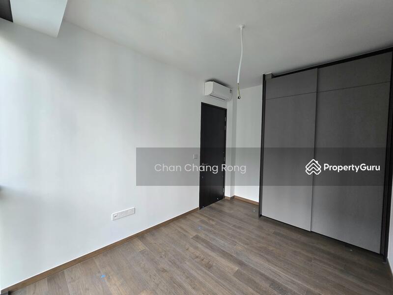Condominium for Sale: D15, 439835