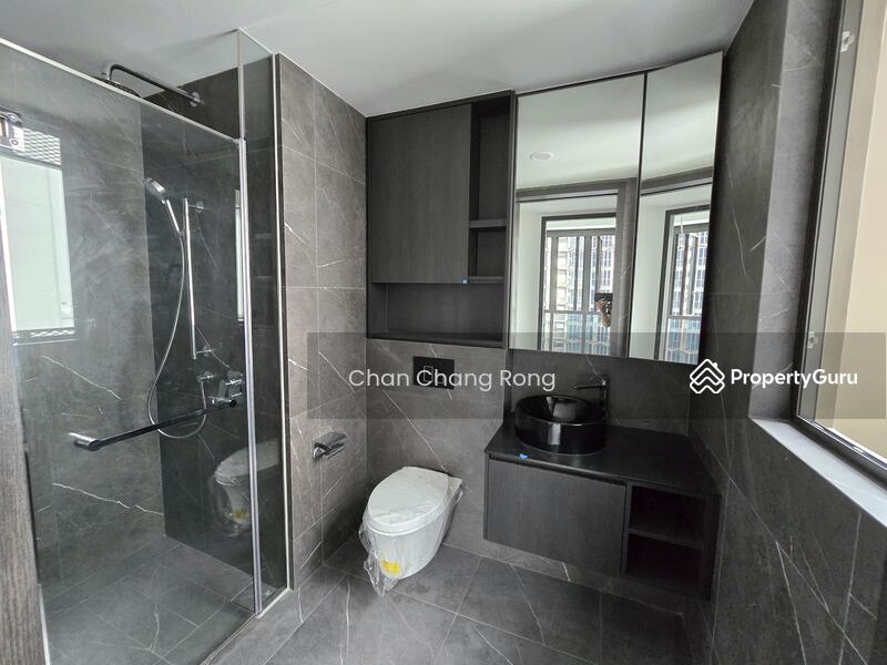 Condominium for Sale: D15, 439835