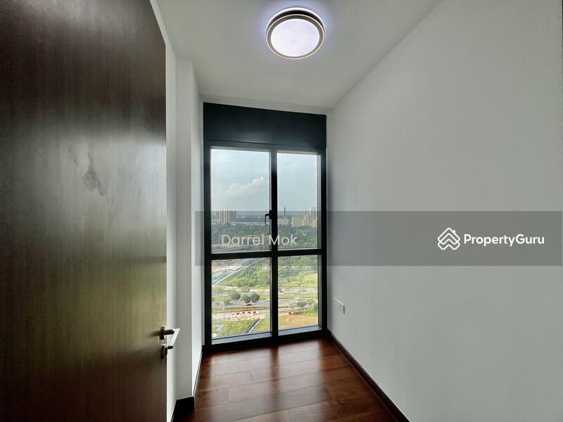 Condominium for Sale: D05, 117281