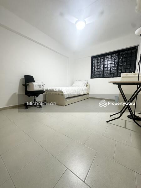 HDB Flat for Sale: D19, 550307