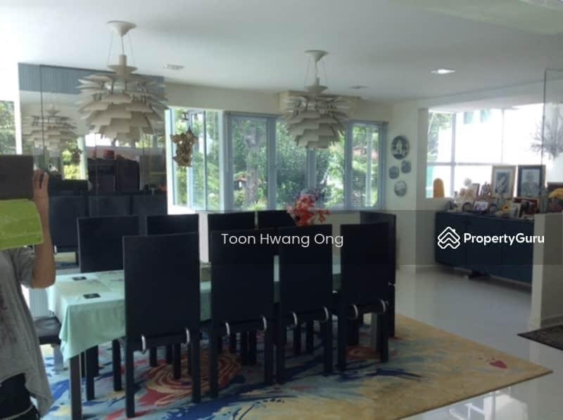 Spacious Bungalow in Grange Road