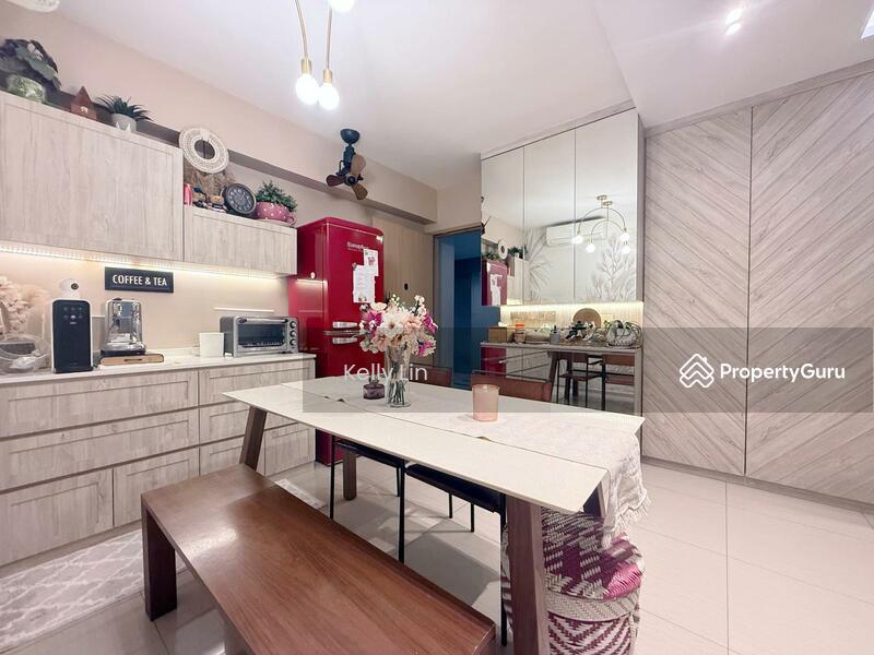 Executive Condominium for Sale: D27, 756986