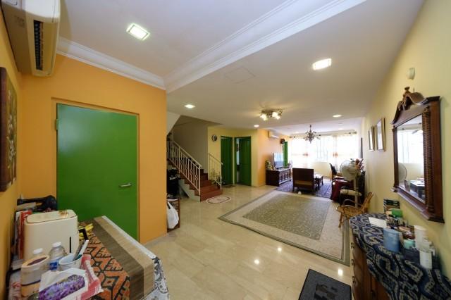 Vina Lodge Apartment For Sale, $2,080,000, 3 Bed 3 Bath 1,711 sqft $1,216.00 psf Apartment | D19  | Prop-GPT the AI-Powered Property Guru