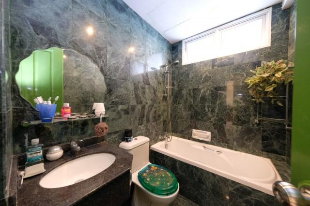 Vina Lodge Apartment For Sale, $2,080,000, 3 Bed 3 Bath 1,711 sqft $1,216.00 psf