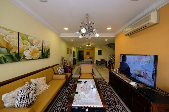 Vina Lodge Apartment For Sale, $2,080,000, 3 Bed 3 Bath 1,711 sqft $1,216.00 psf