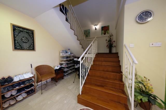 Vina Lodge Apartment For Sale, $2,080,000, 3 Bed 3 Bath 1,711 sqft $1,216.00 psf