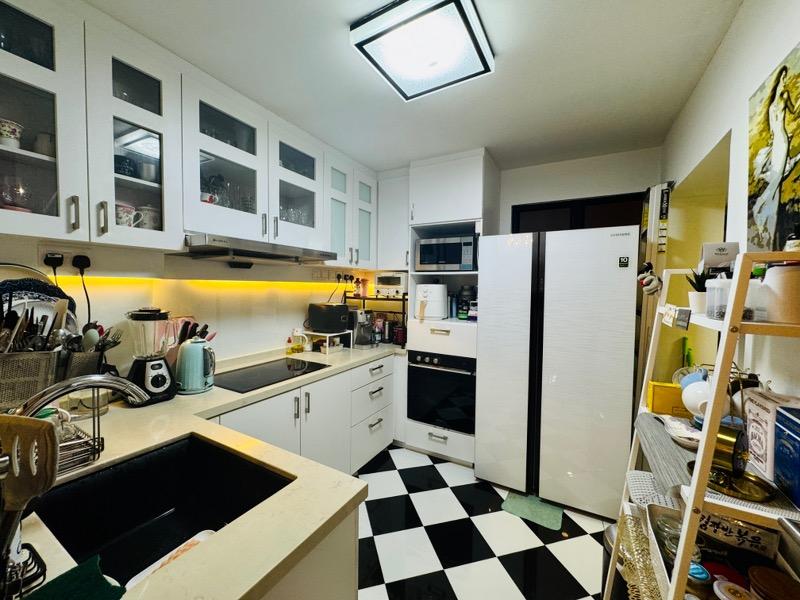 Dover Parkview Condominium For Sale, $1,780,000, 3 Bed 2 Bath 1,324 sqft $1,344.00 psf