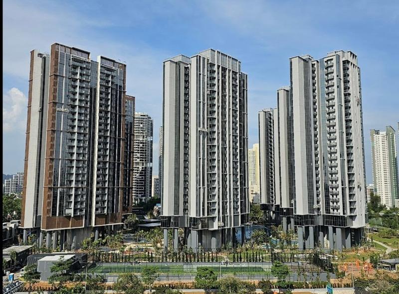 Prop-GPT: Condominium: D05  Parc Clematis