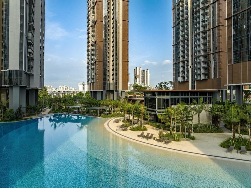 Parc Clematis Condominium For Sale, $1,080,000, 2 Bed 1 Bath 517 sqft $2,089.00 psf