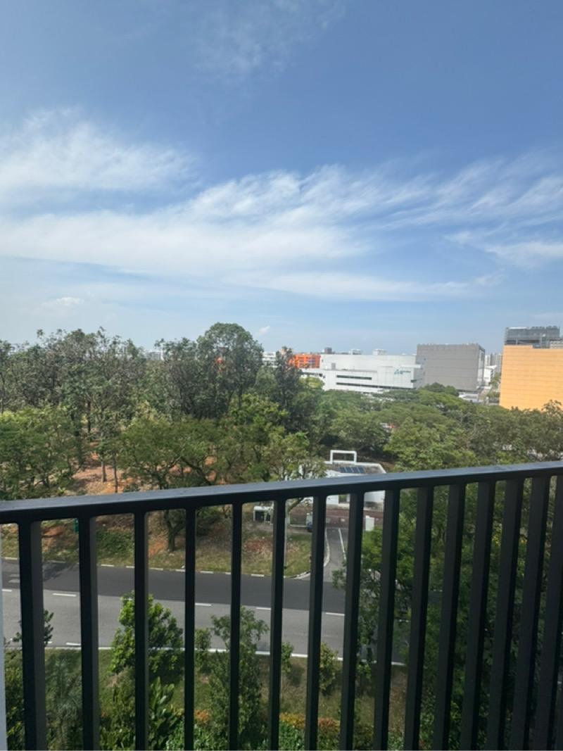 Treasure at Tampines Condominium For Sale, $1,290,000, 2 Bed 2 Bath 678 sqft $1,903.00 psf