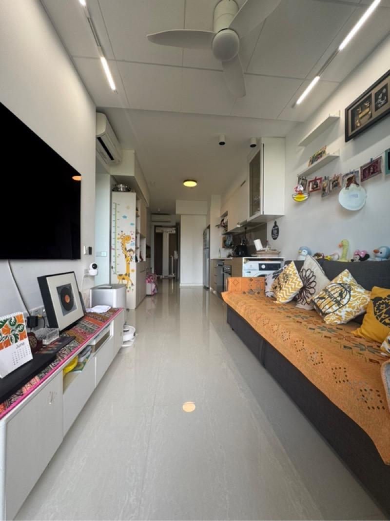 Treasure at Tampines Condominium For Sale, $1,290,000, 2 Bed 2 Bath 678 sqft $1,903.00 psf