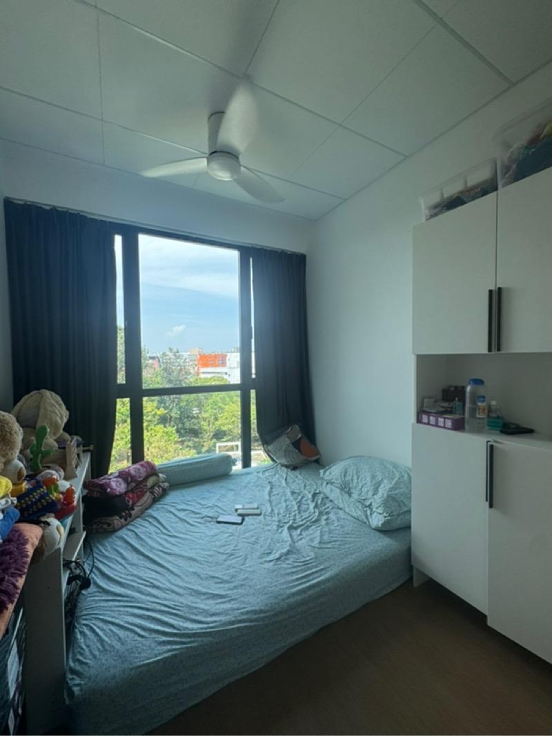 Treasure at Tampines Condominium For Sale, $1,290,000, 2 Bed 2 Bath 678 sqft $1,903.00 psf