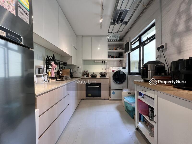 Renovated High Floor Central Area 5-room HDB! Unblocked City View