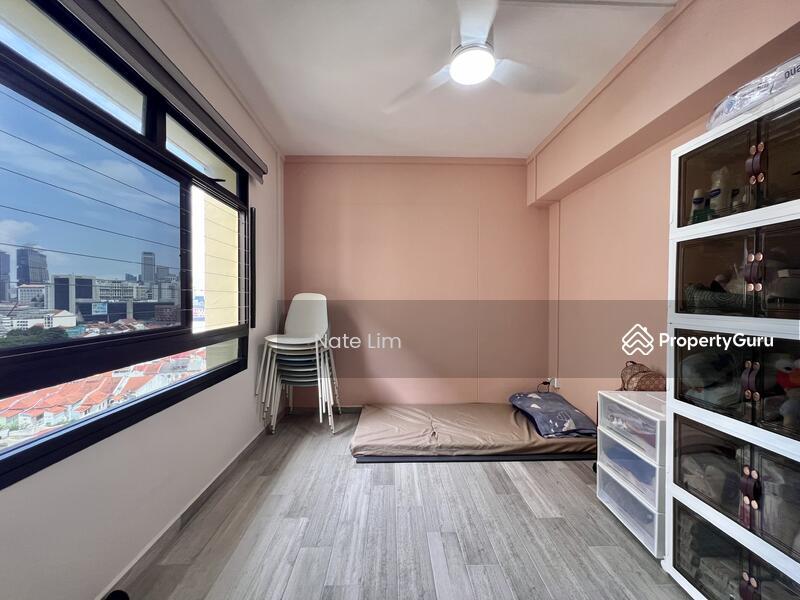 Renovated High Floor Central Area 5-room HDB! Unblocked City View