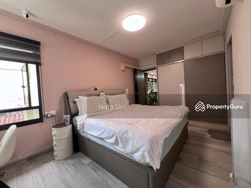 Renovated High Floor Central Area 5-room HDB! Unblocked City View