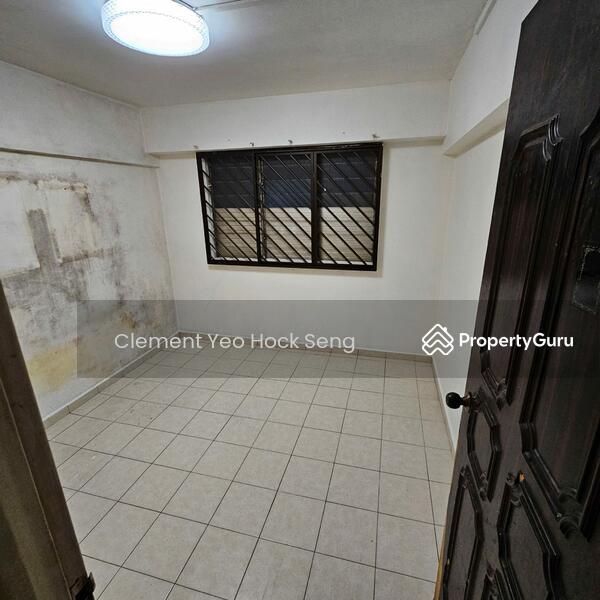 HDB Flat for Sale: Yishun, D27, 760720