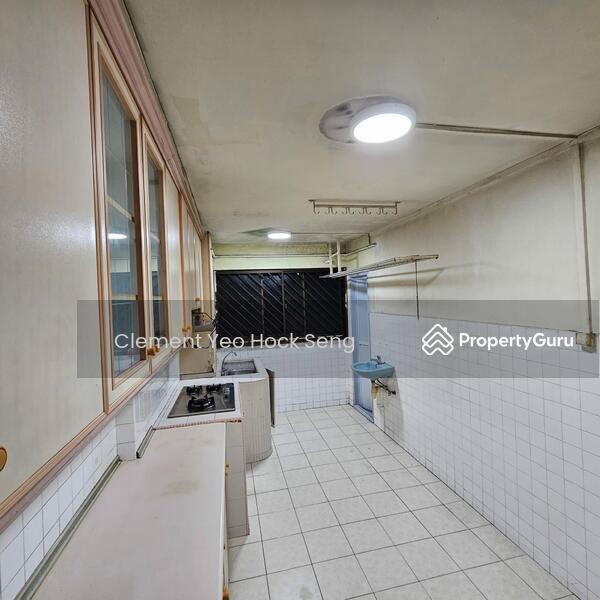 HDB Flat for Sale: Yishun, D27, 760720