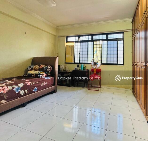 LANDED7772@ D19 Good Size Good Price Corner Terrace