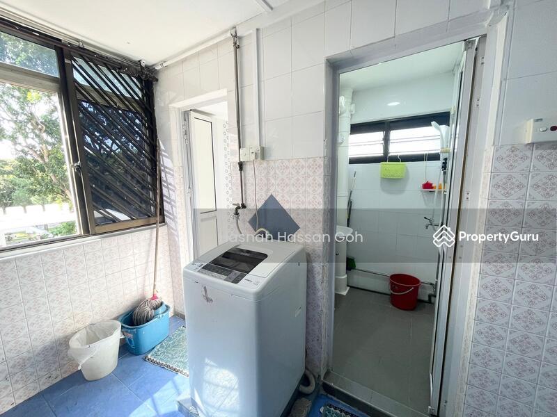 HDB Flat for Sale: D16, 460074