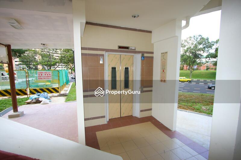 HDB Flat for Sale: D19, 550210