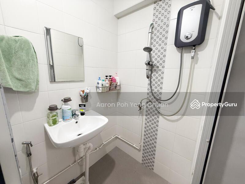HDB Flat for Sale: D19, 550210