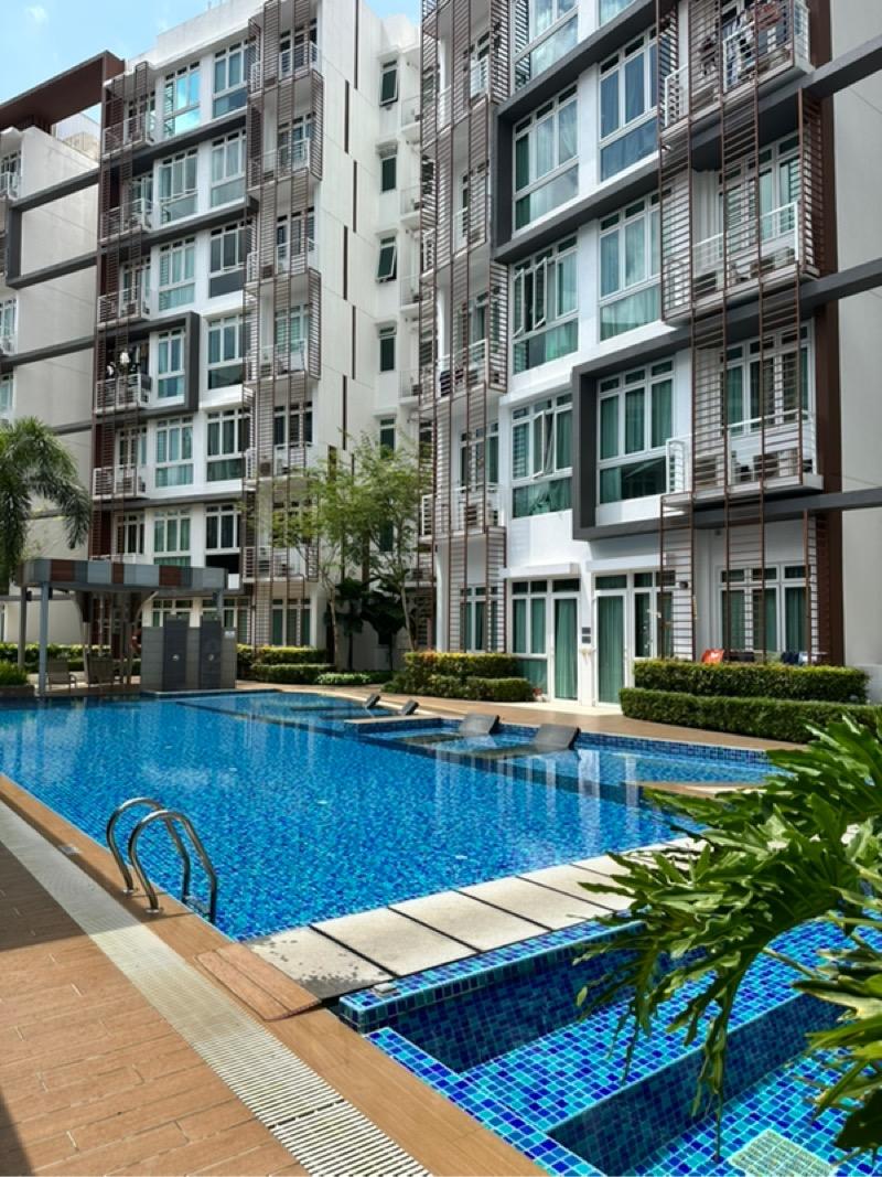 The Hillford Condominium For Sale, $608,000, 1 Bed 1 Bath 398 sqft $1,528.00 psf