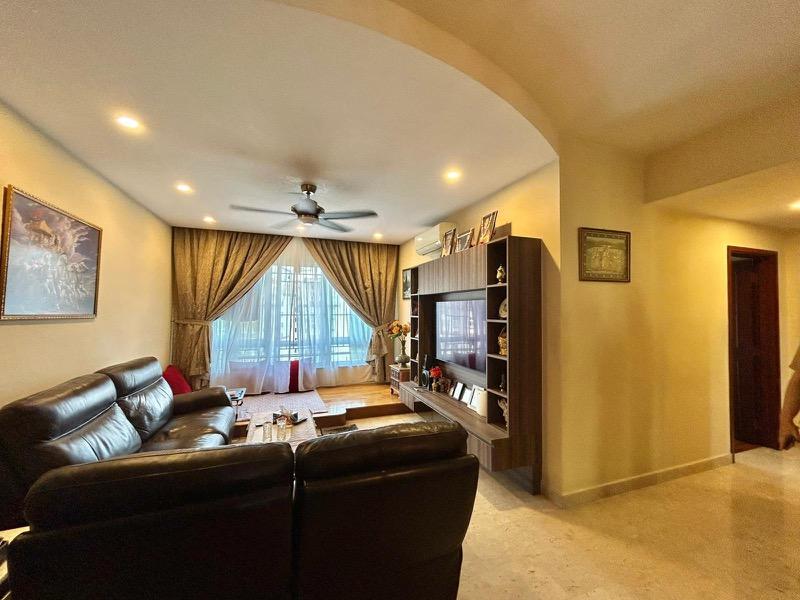 The Tropica Condominium For Sale, $1,686,000, 3 Bed 2 Bath 1,238 sqft $1,362.00 psf