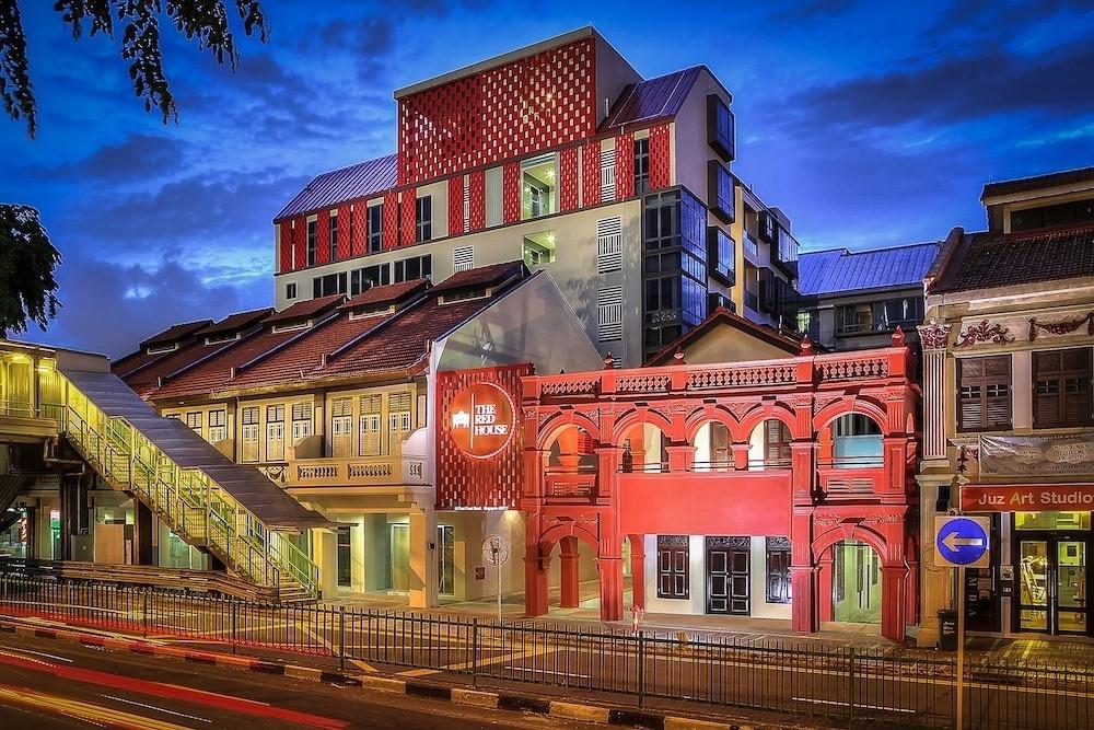 Prop-GPT: Apartment: D15  The Red House