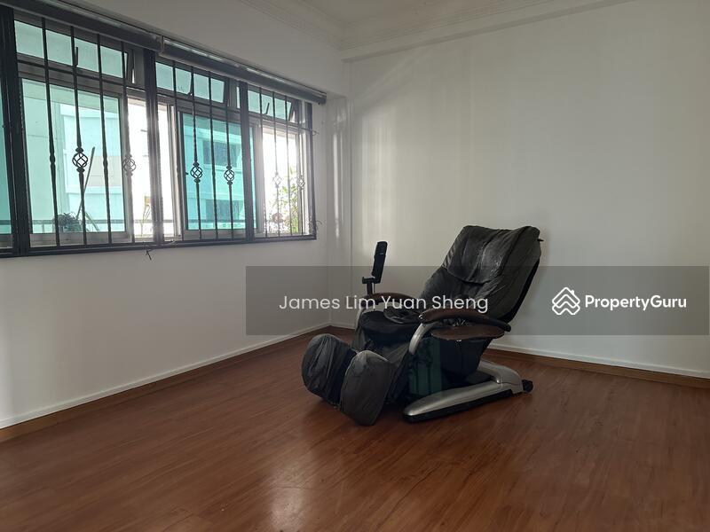 126 Bukit Merah View