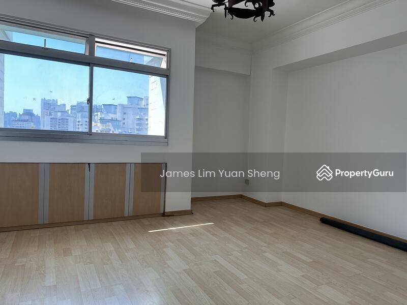 126 Bukit Merah View