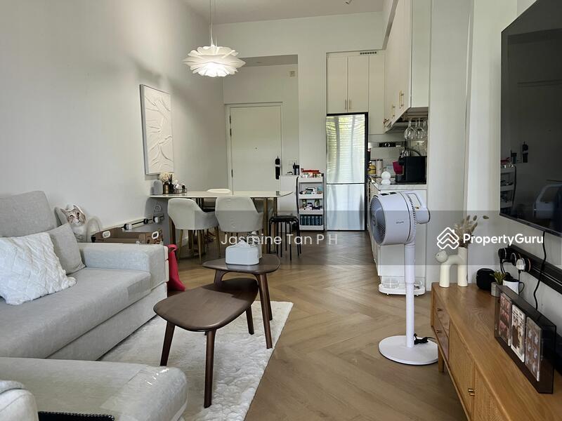 Prop-GPT: Condominium: D23 Hillview The Hillier