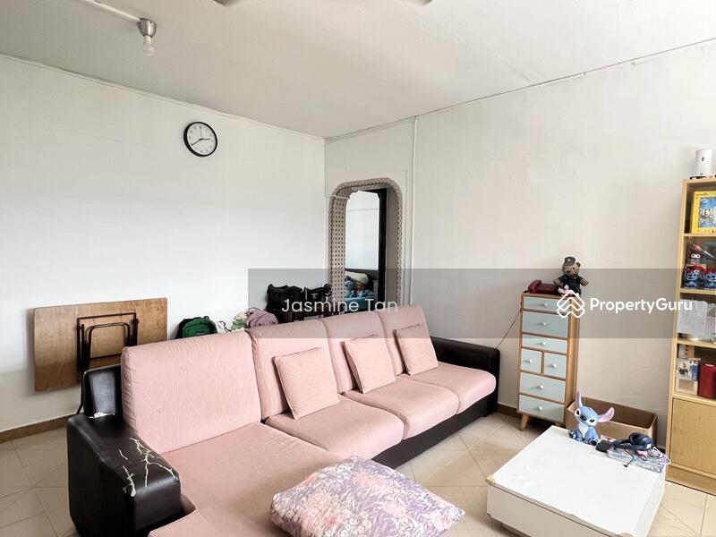 158 Tampines Street 12: D18  HDB Flat | Prop-GPT the AI-Powered Property Guru