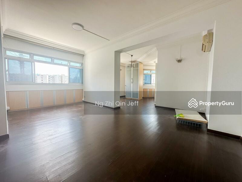 126 Bukit Merah View