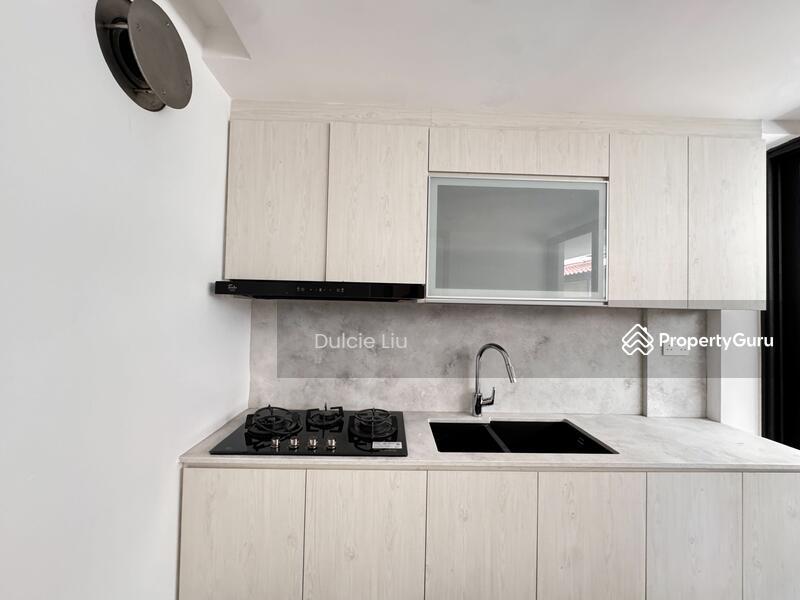 Jalan Usaha | Freehold Terrace House in District 19