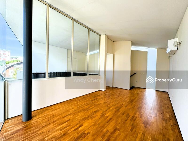 Detached Barker Road A Stone Throw To ACS