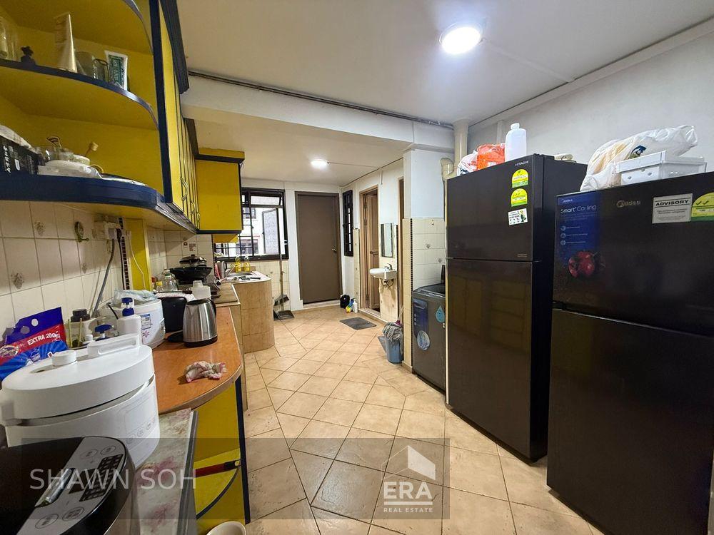 HDB - 3 room for Sale: Lorong 1 Toa Payoh, Toa Payoh, D12, 310111