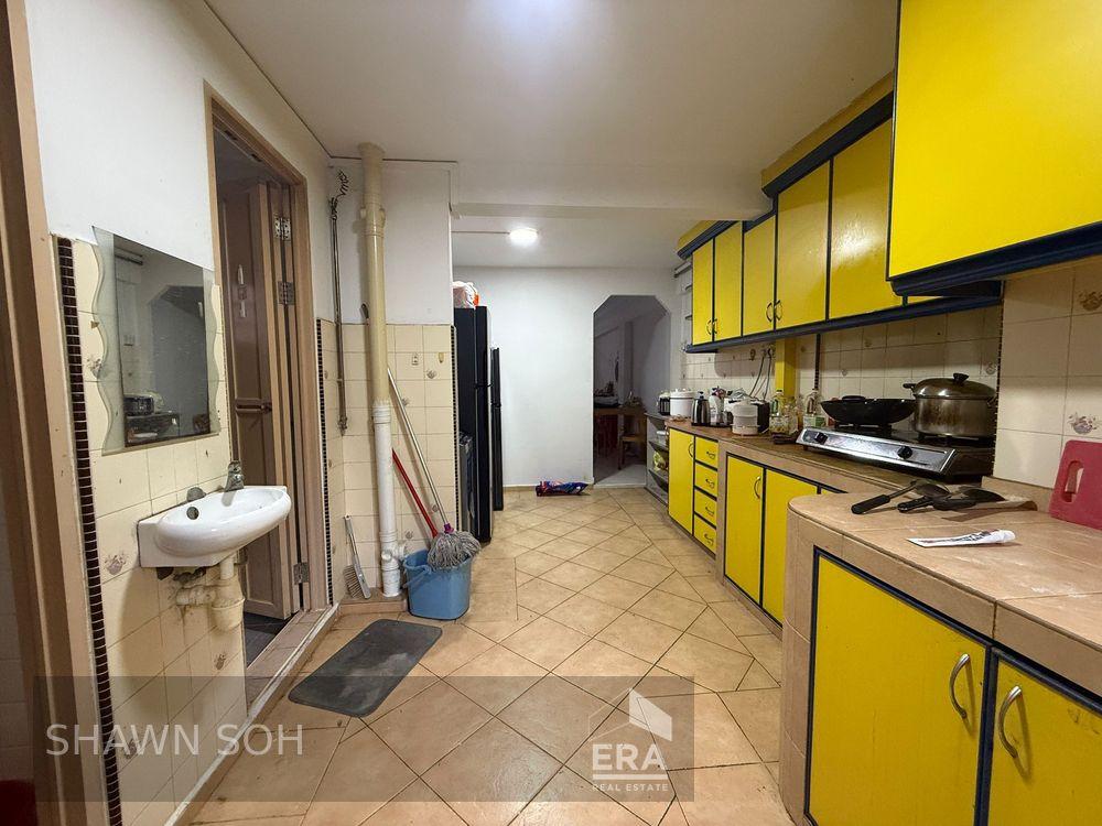 HDB - 3 room for Sale: Lorong 1 Toa Payoh, Toa Payoh, D12, 310111