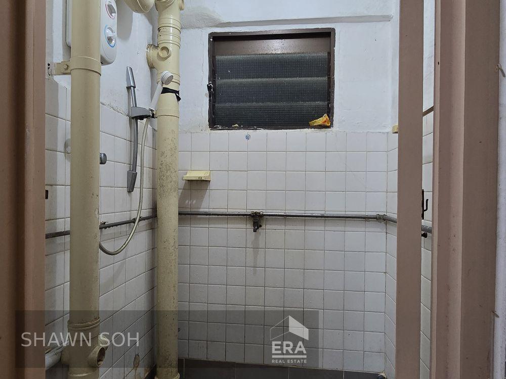 HDB - 3 room for Sale: Lorong 1 Toa Payoh, Toa Payoh, D12, 310111