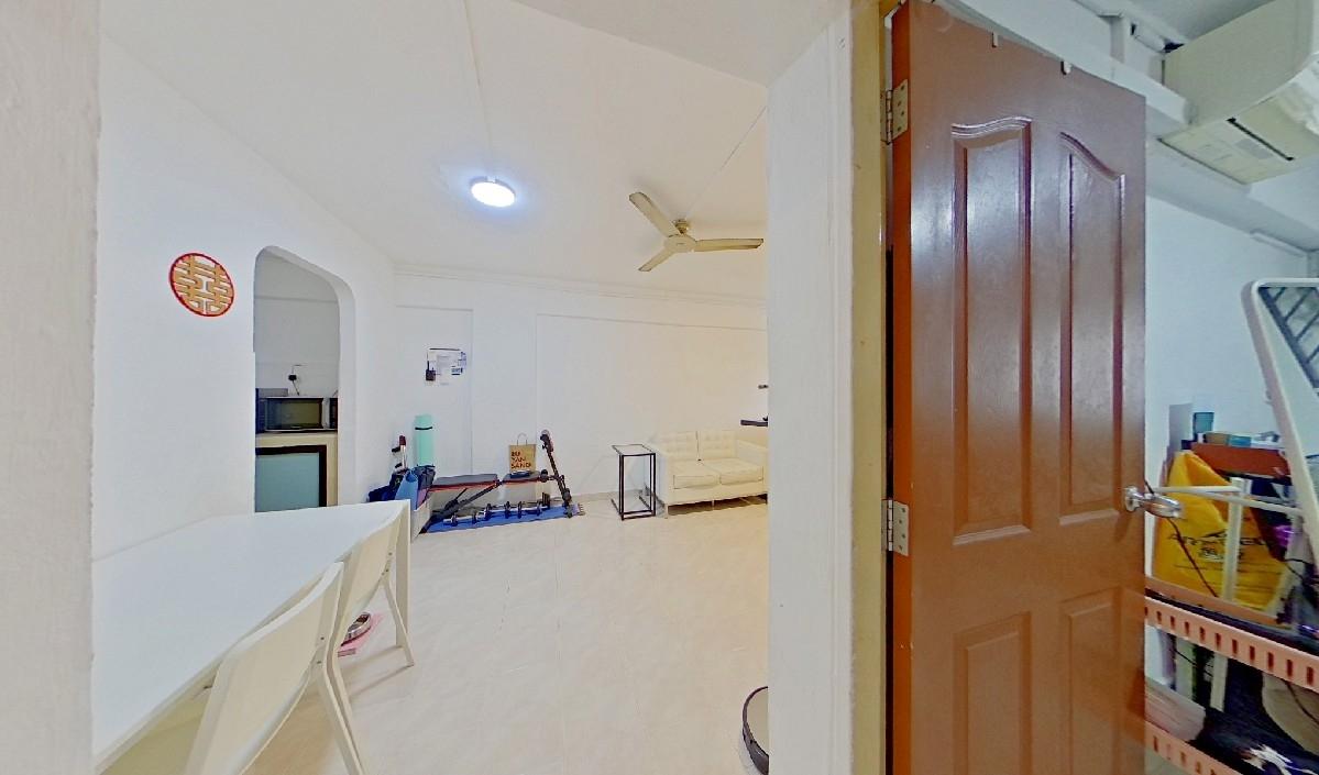 HDB Apartment for Sale: Yishun, D27, 760243