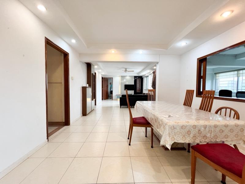 HDB Apartment for Sale: Yishun, D27, 760652