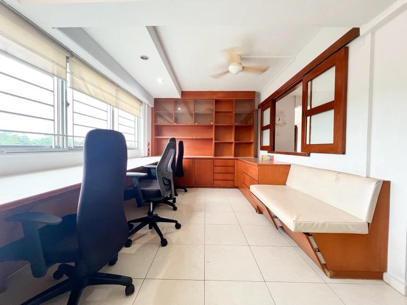 HDB Apartment for Sale: Yishun, D27, 760652