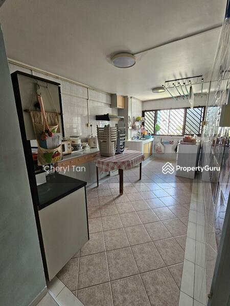 HDB Flat for Sale: Yishun, D27, 760242