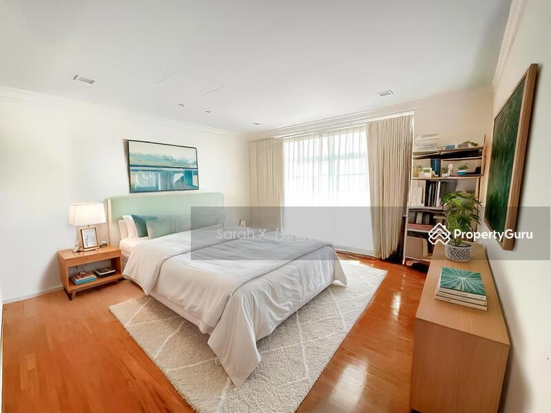 Prop-GPT: Semi-Detached: D10 Holland Bungalow of Bountiful Blessings