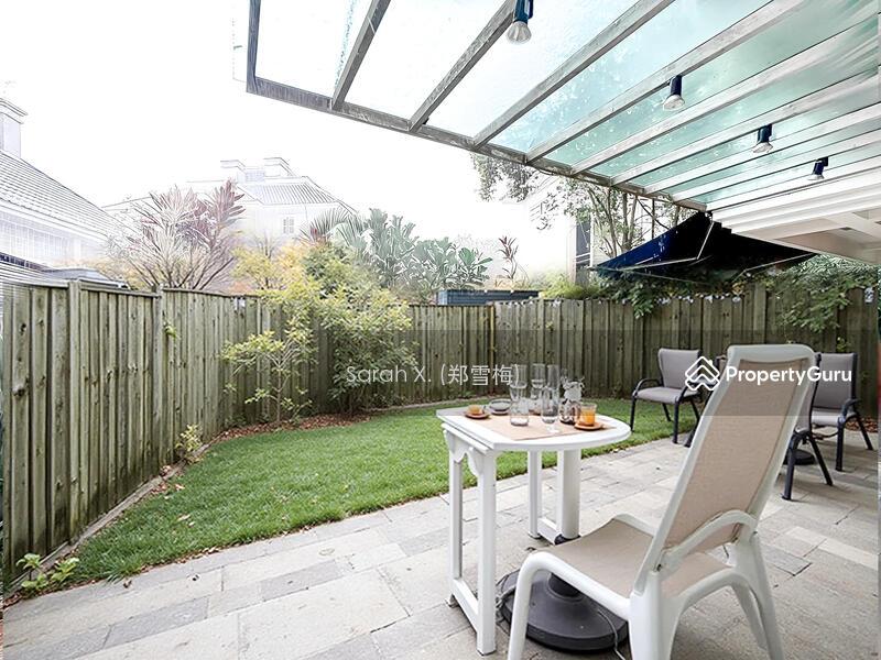Semi-Detached for Sale: Holland, D10, 278908