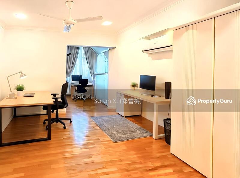Semi-Detached for Sale: Holland, D10, 278908