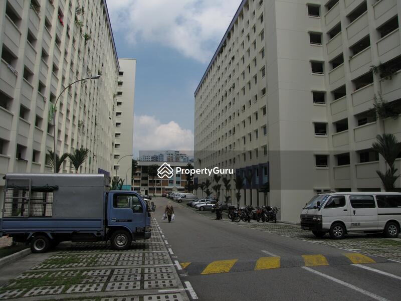 HDB Flat for Sale: D23, 670236
