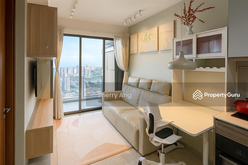 Prop-GPT: Condominium: D03  Stirling Residences