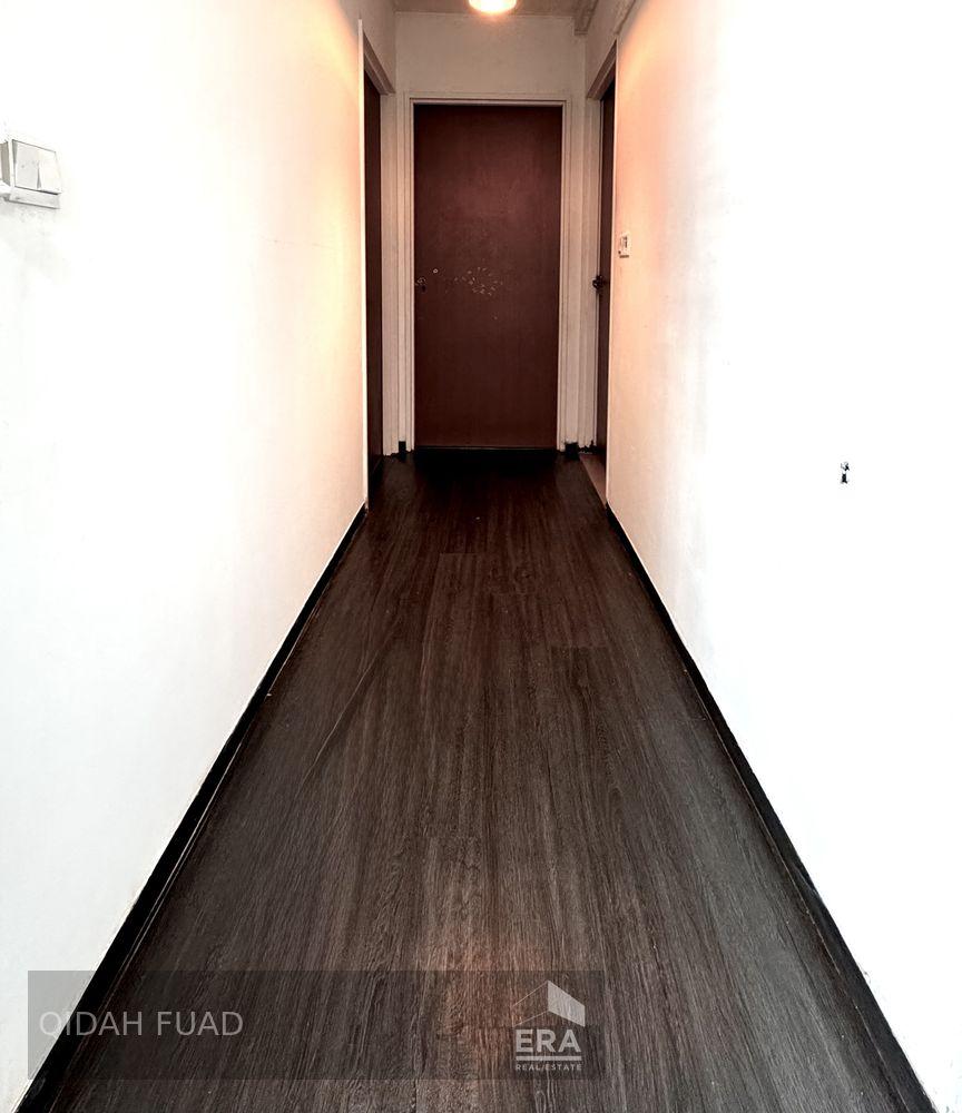 Prop-GPT: HDB - 2 room: D27  129b Canberra Street